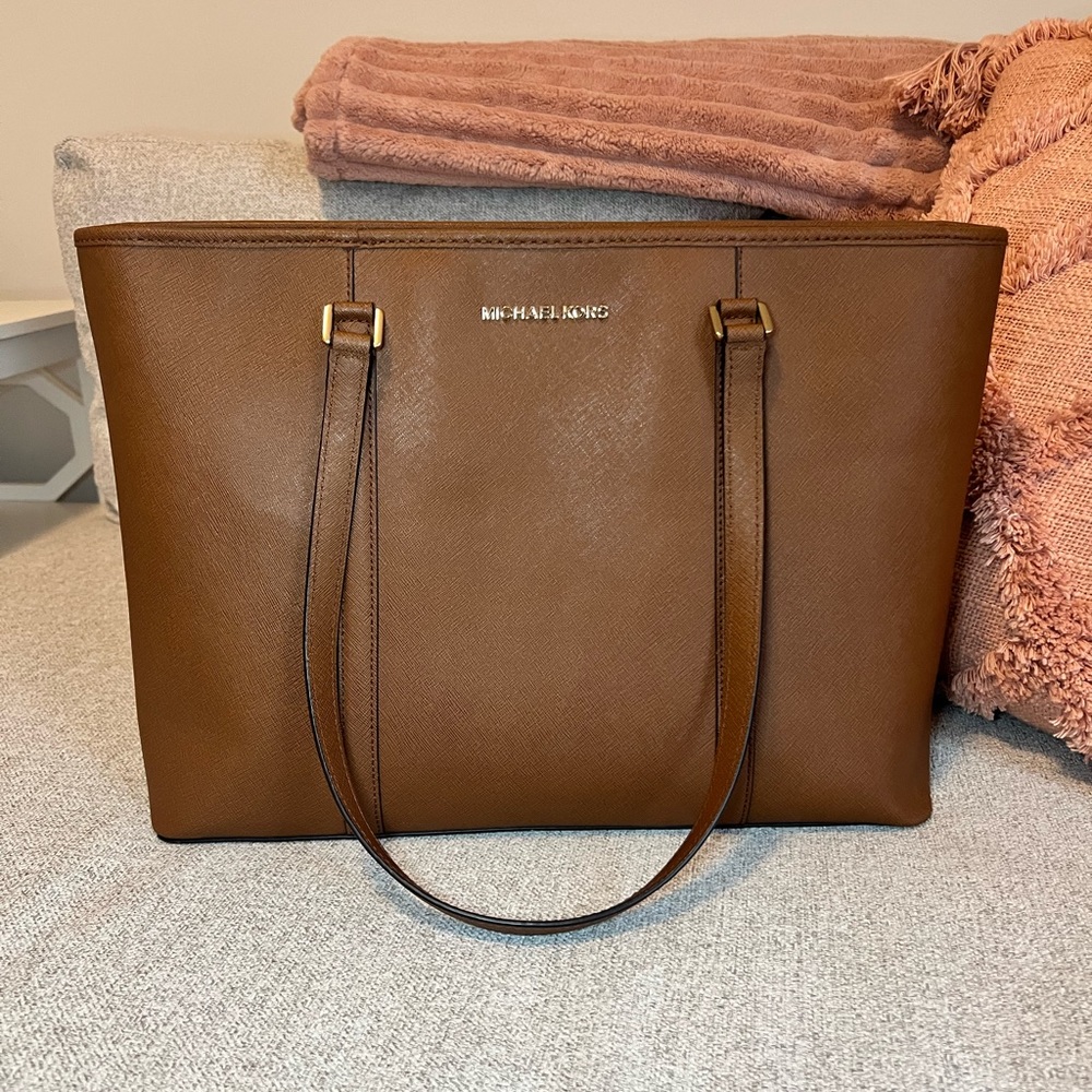 USED ONE TIME- Chocolate Brown Large Michael Kors Shoulder Bag
